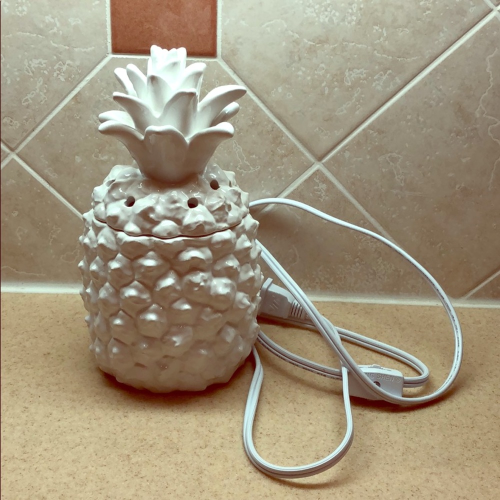 Pineapple Scentsy Warmer
